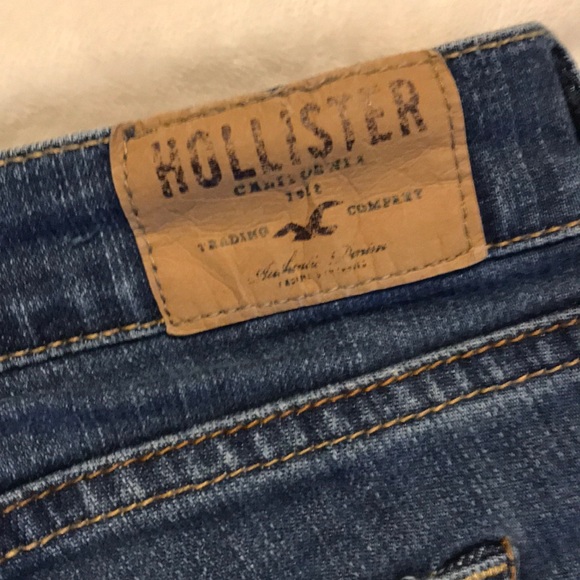 Hollister Jeans, size 7R - Picture 4 of 6